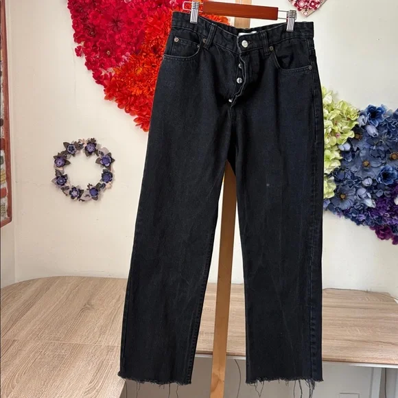 Zara Straight Black Button Fly High Rise Jeans - Picture 3 of 7